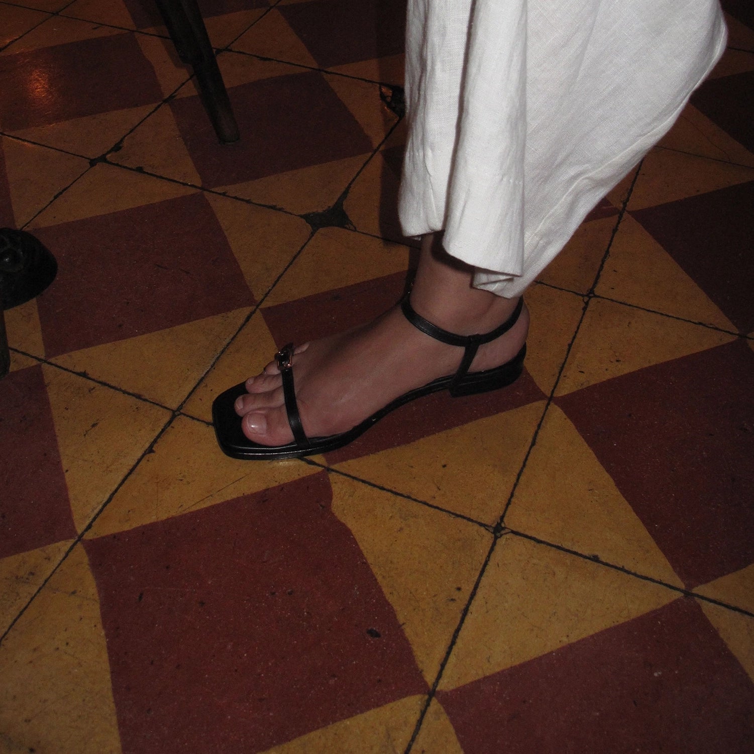 Beatrice Valenzuela - BLACK ANTIGUA SANDAL