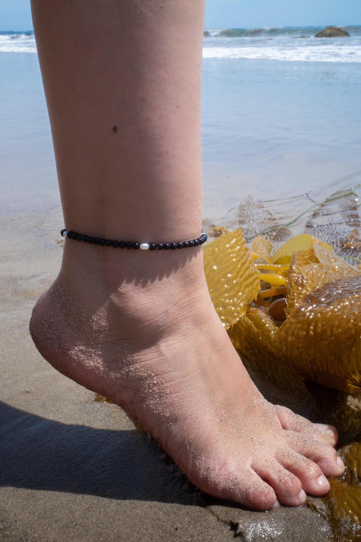 ONYX & PEARL ANKLET - Beatricevalenzuela.com