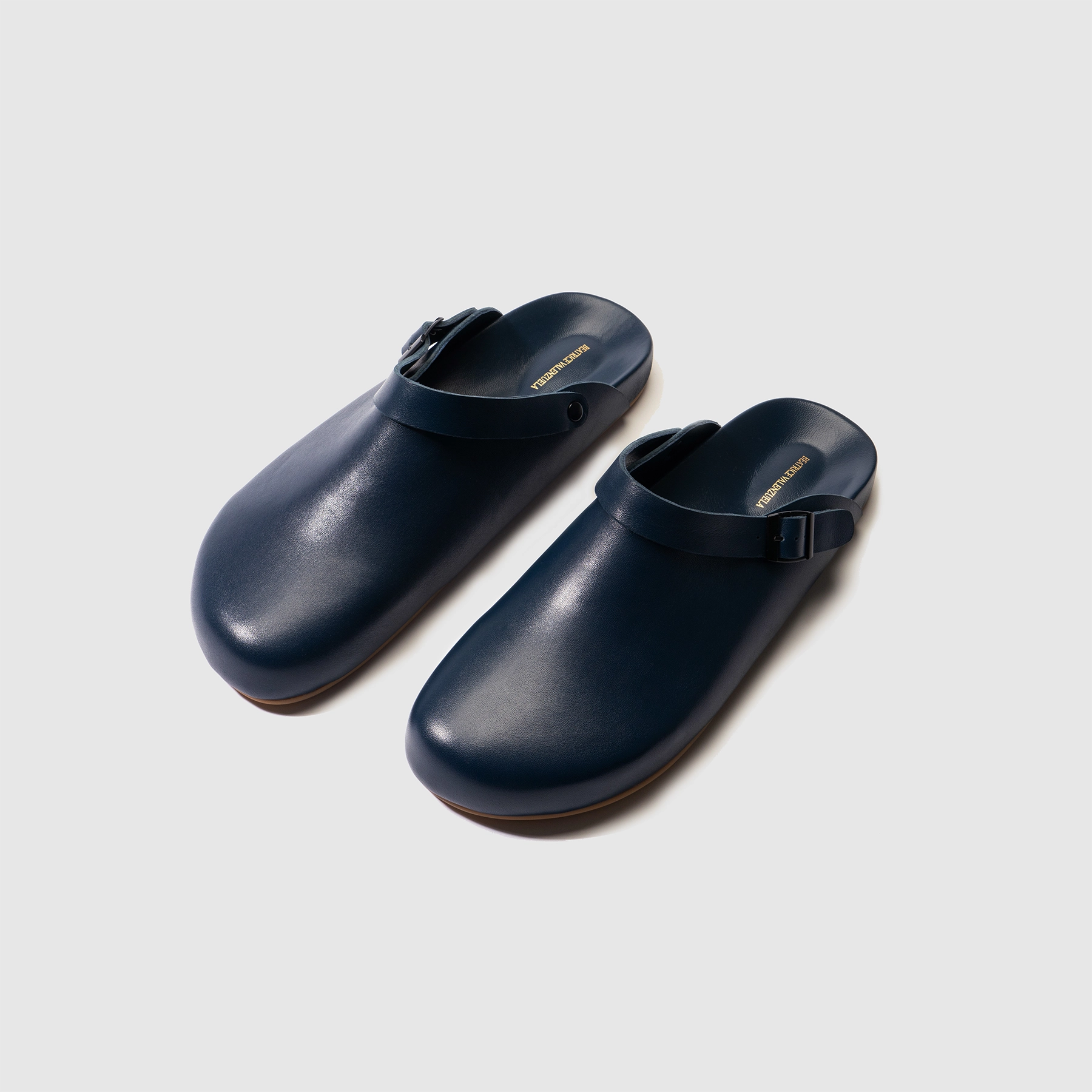 midnightclog_1800x.webp?v=