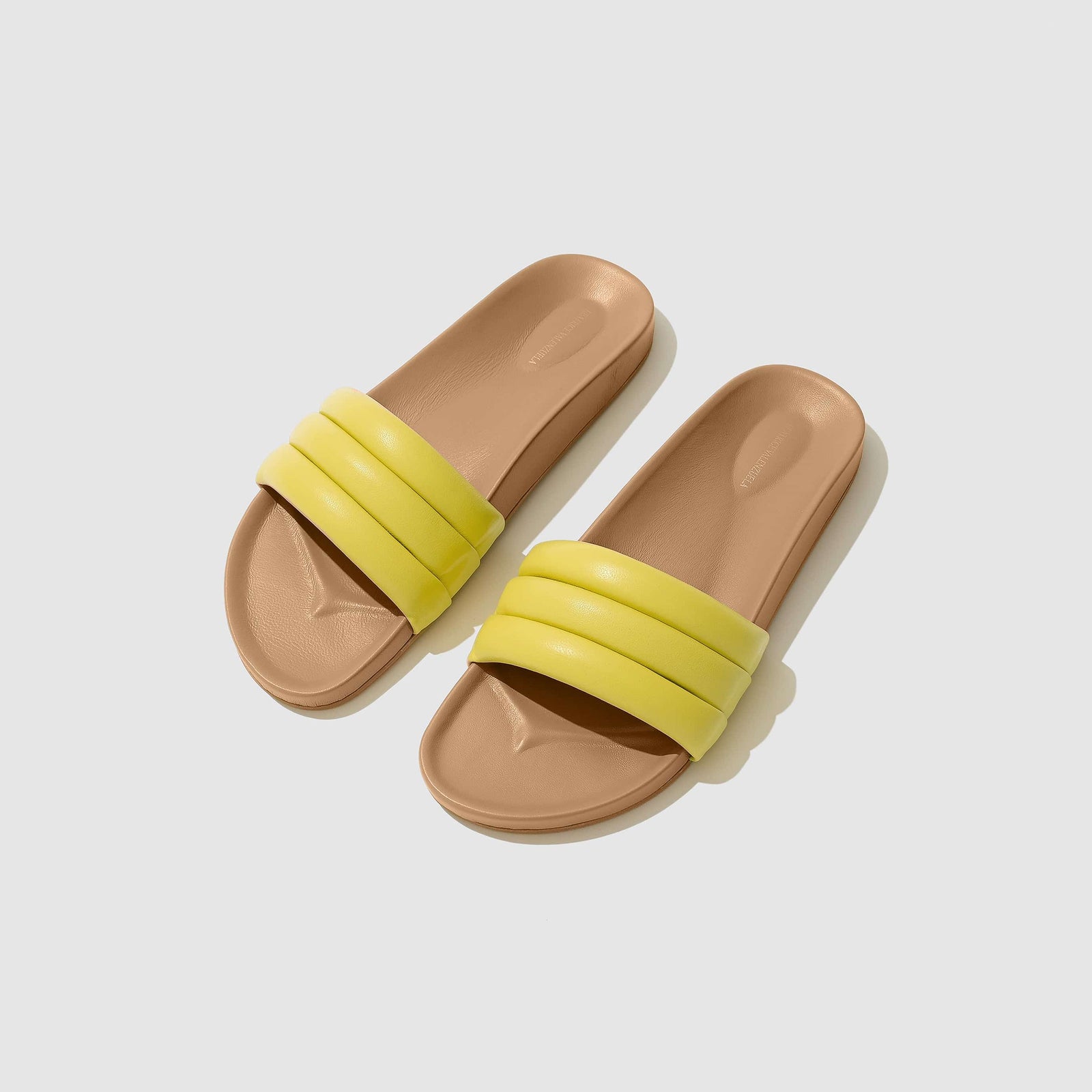 Beatrice Valenzuela - PINEAPPLE CLASSIC SANDALIA