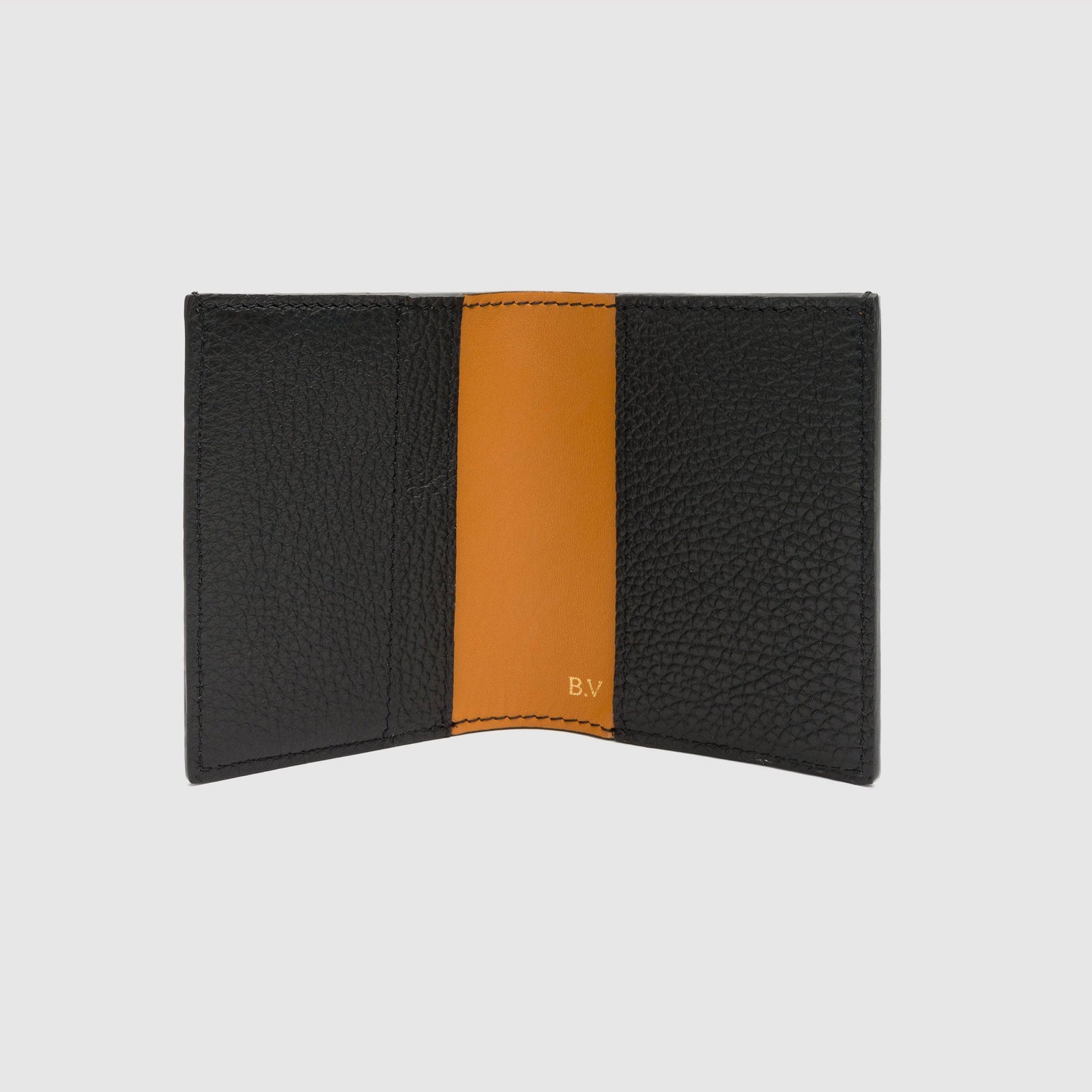 Beatrice Valenzuela - BLACK WALLET