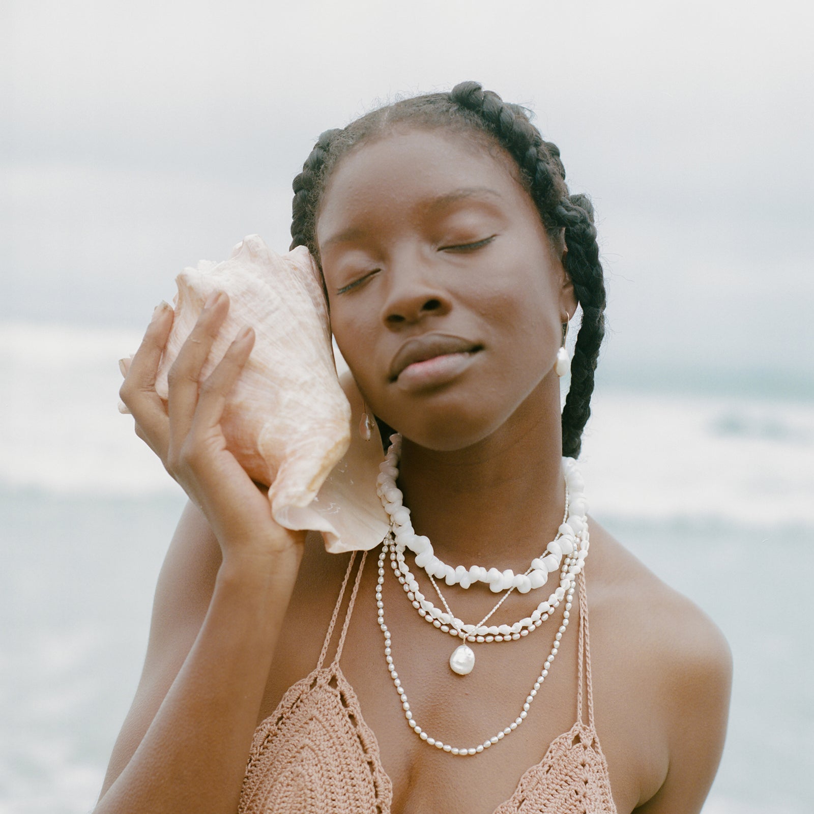 Beatrice Valenzuela - MOONSHELL NECKLACE