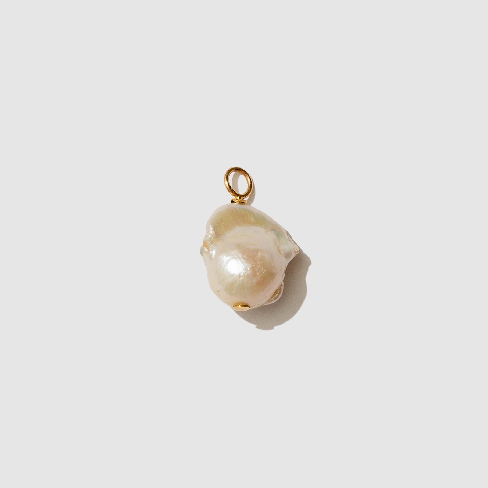 Beatrice Valenzuela - WHITE BAROQUE PEARL PENDANT