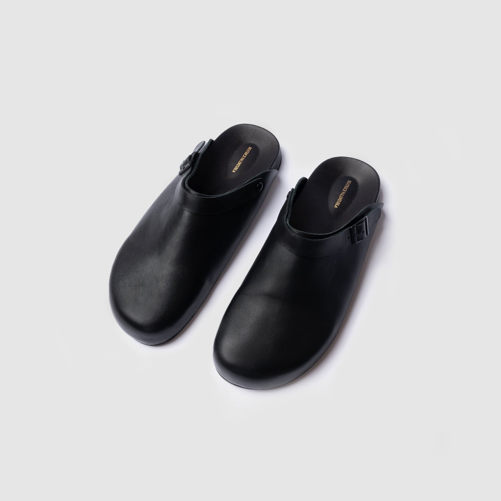 Beatrice Valenzuela - MEN'S BLACK CLOG