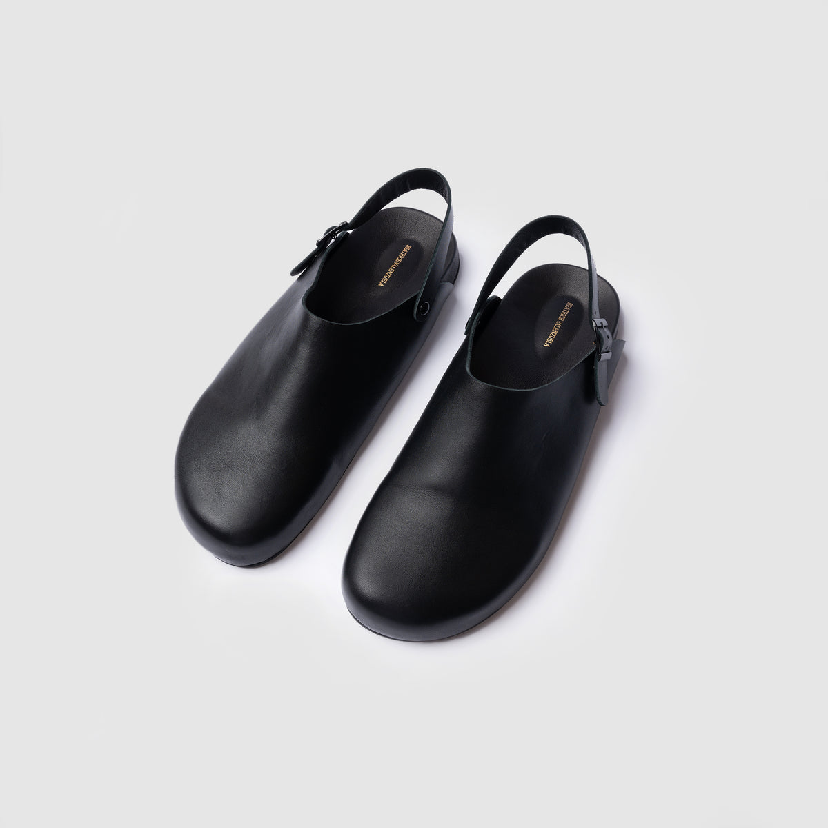Beatrice Valenzuela - MEN&#39;S BLACK CLOG