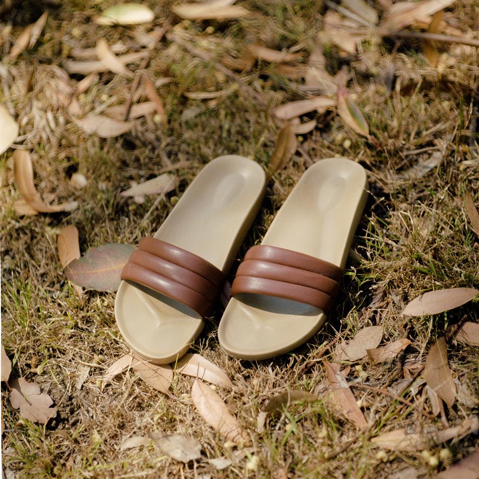 Beatrice Valenzuela - MEN&#39;S CLASSIC SANDALIA