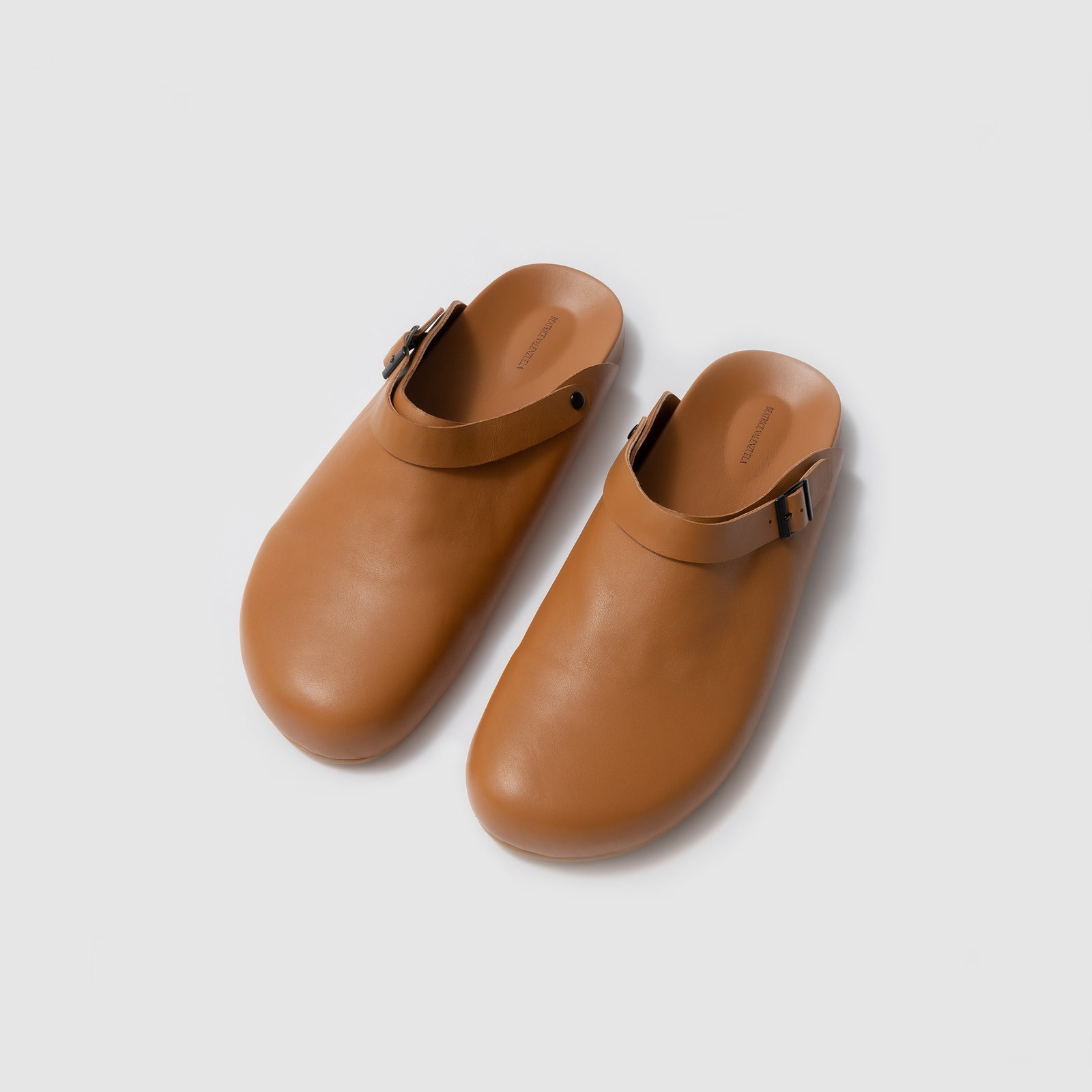 Beatrice Valenzuela - MEN'S CAJETA CLOG