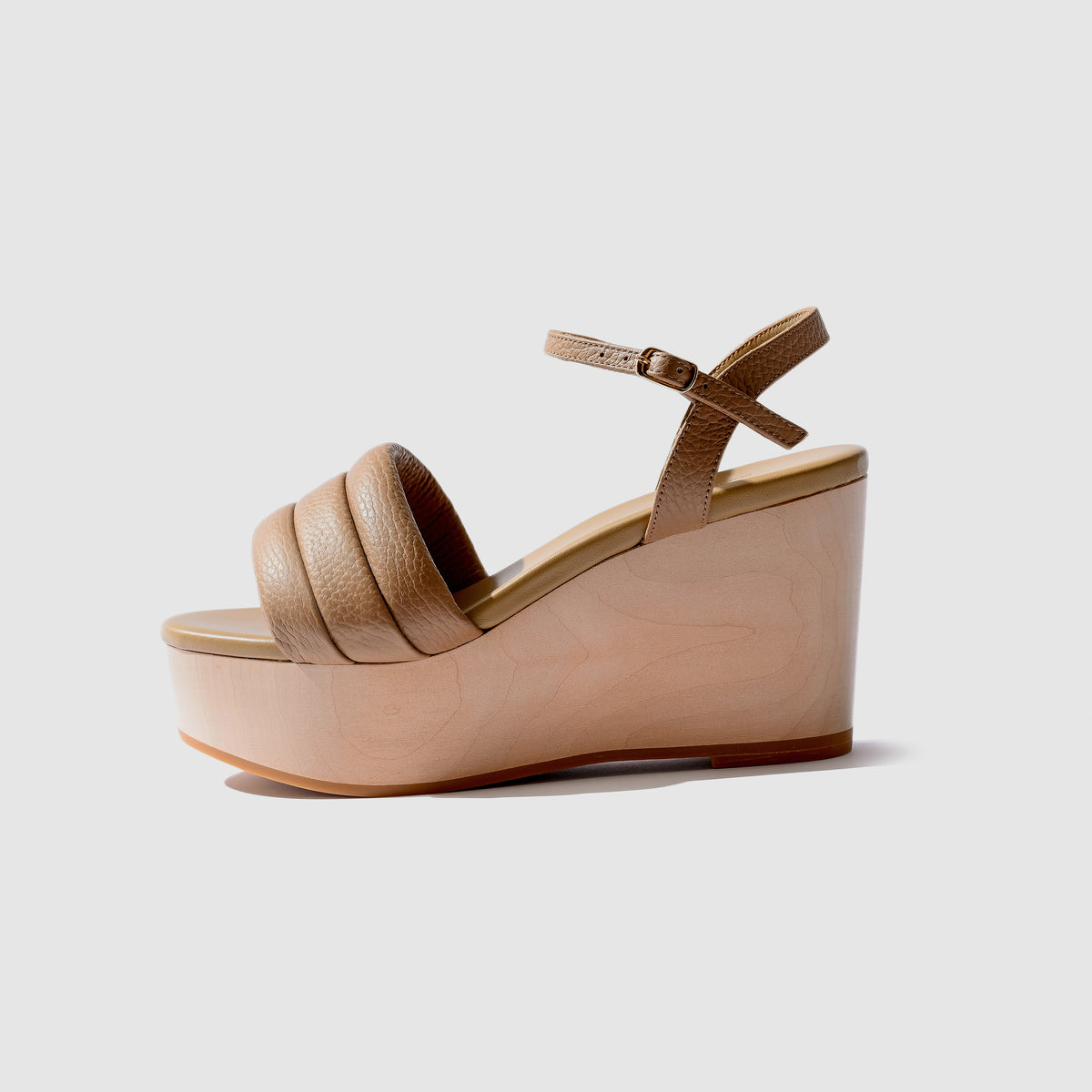 Beatrice Valenzuela - SANDALIA WEDGE SAND
